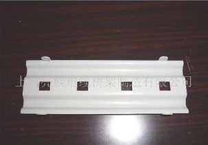環境適應性強的鍍鋅槽式橋架